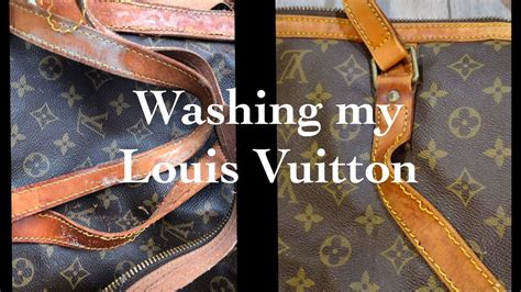 cleaning lv bag|louis vuitton wash cloth.